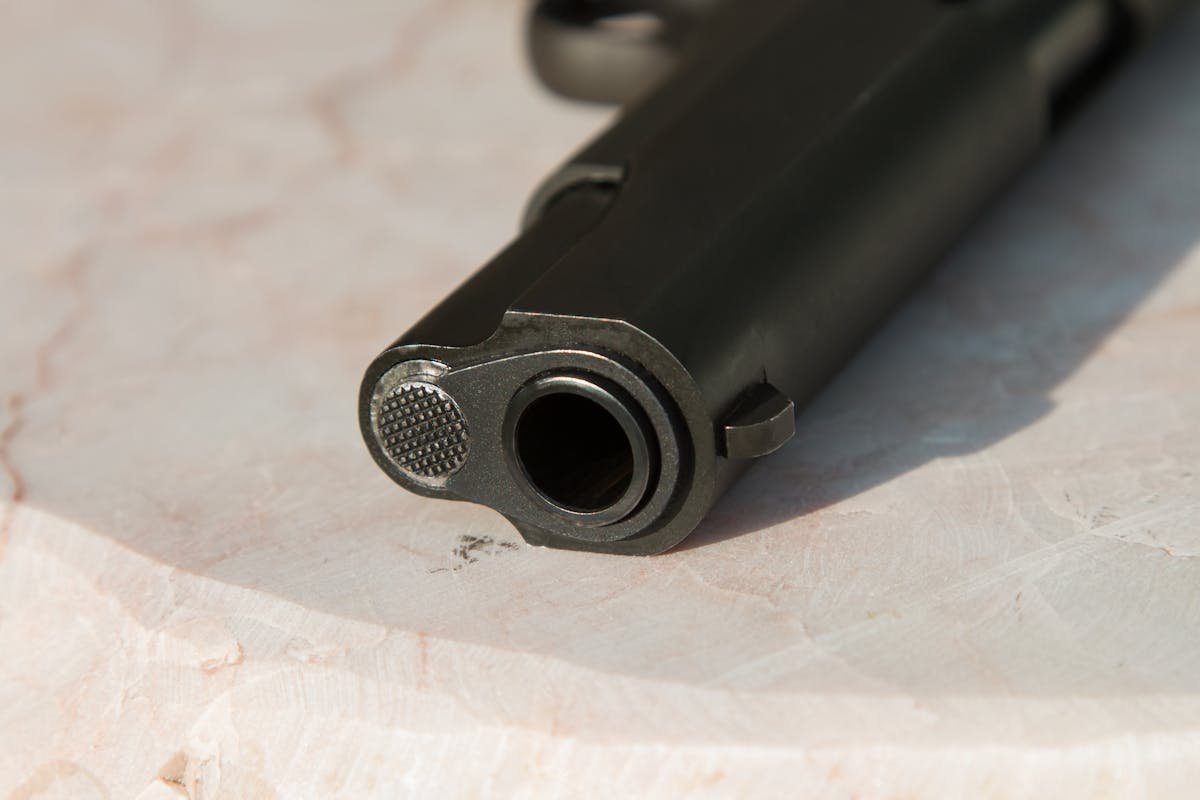 Armas e dispositivos de defesa para segurança residencial Armas e dispositivos de defesa para segurança residencial