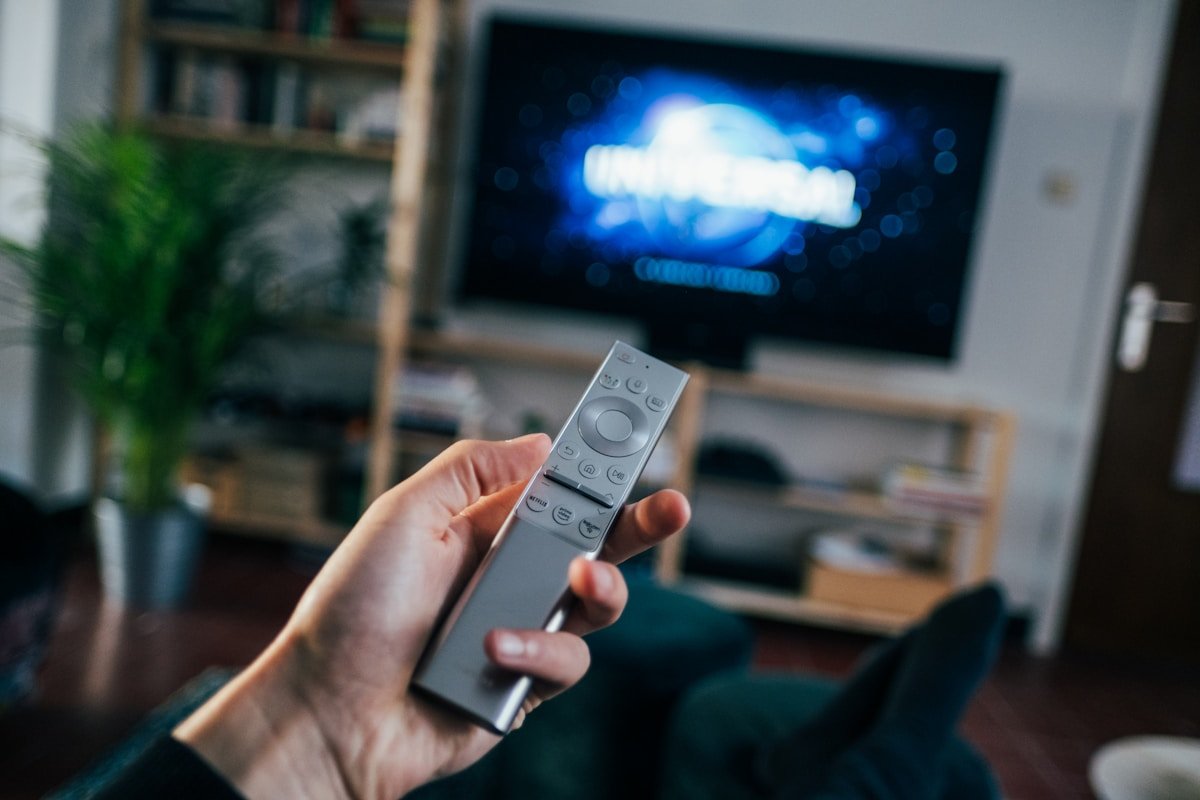 A segurança no uso de serviços de streaming em casa A segurança no uso de serviços de streaming em casa