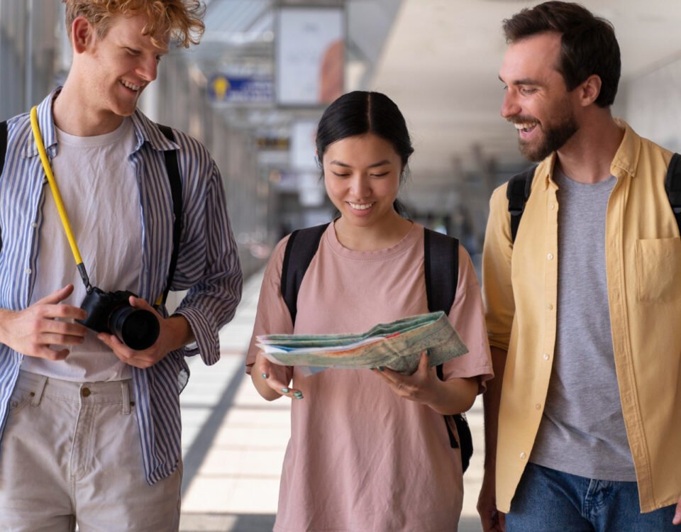 Dicas de segurança ao contratar um guia de turismo Dicas de segurança ao contratar um guia de turismo