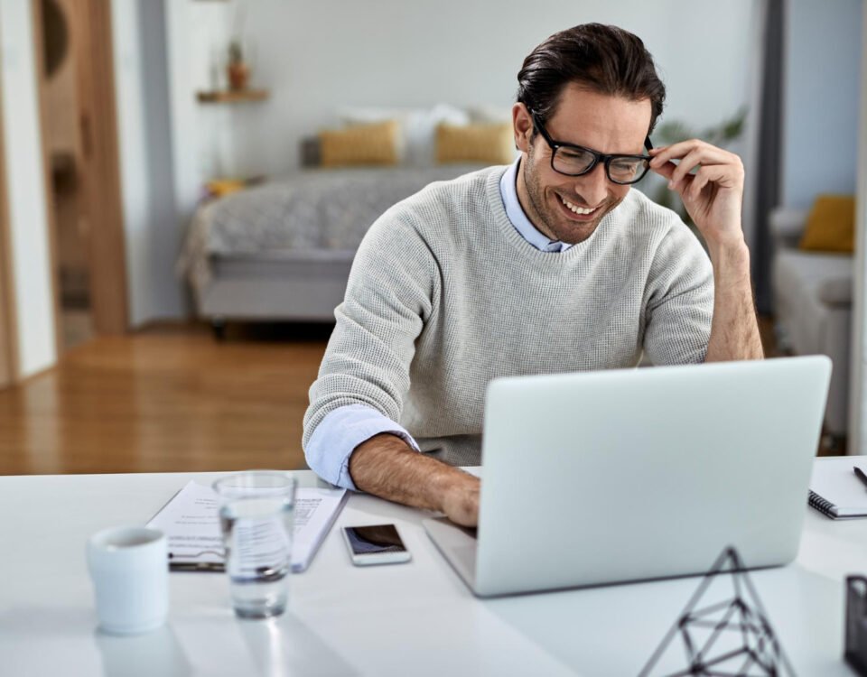 Home office qualificado: quais graduações ampliam as opções?